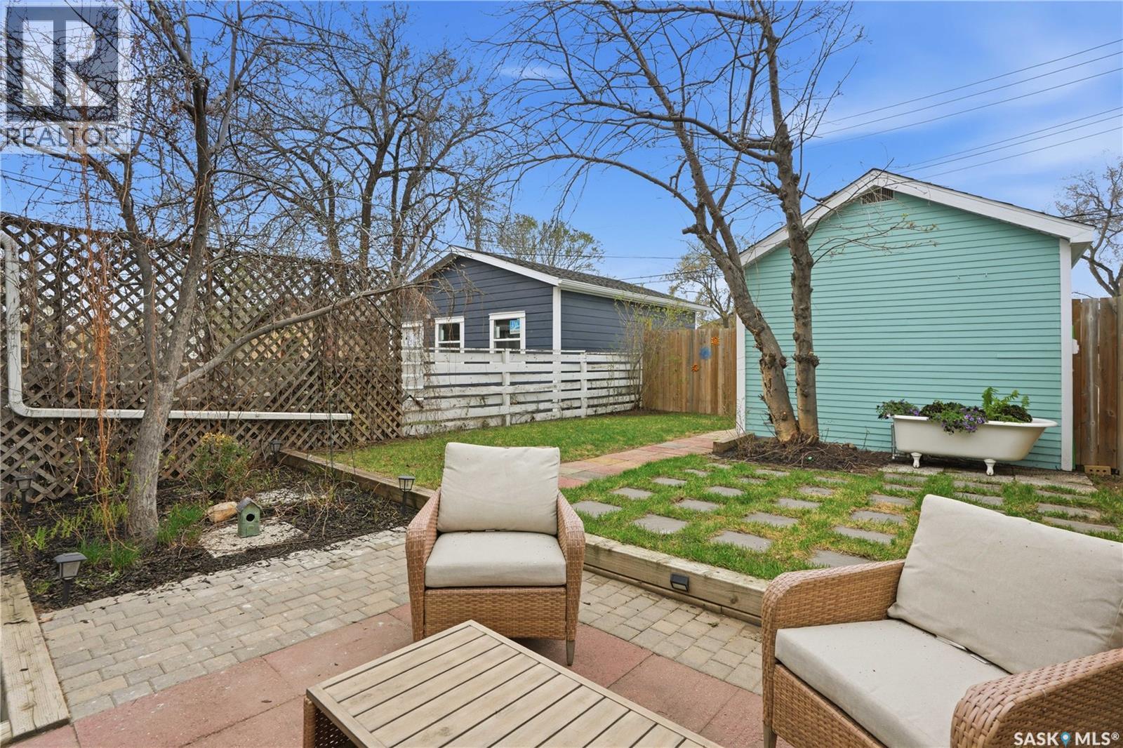 815 4Th Avenue N, Saskatoon, SK - Outdoor