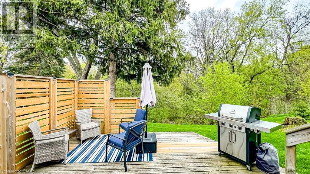 Expansive wood deck with natural wood privacy fencing - 19 Chateau Court, Hamilton, ON - Outdoor With Deck Patio Veranda