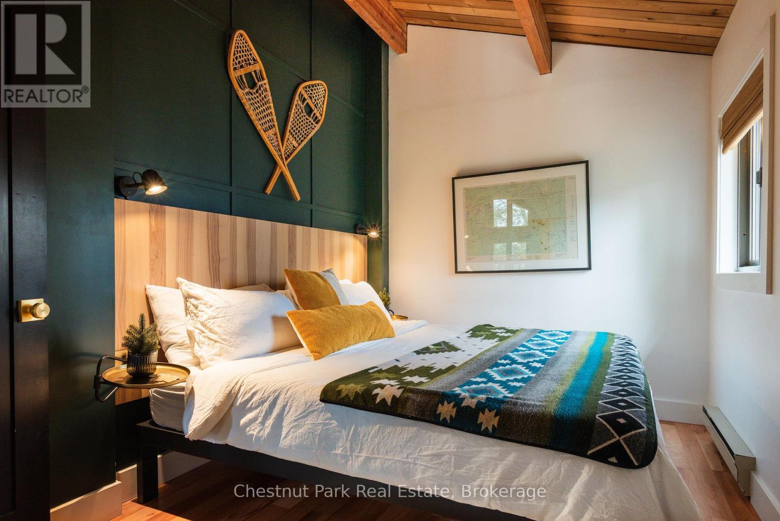 9 Jeffery Road, Parry Sound Remote Area (Lount), ON - Indoor Photo Showing Bedroom