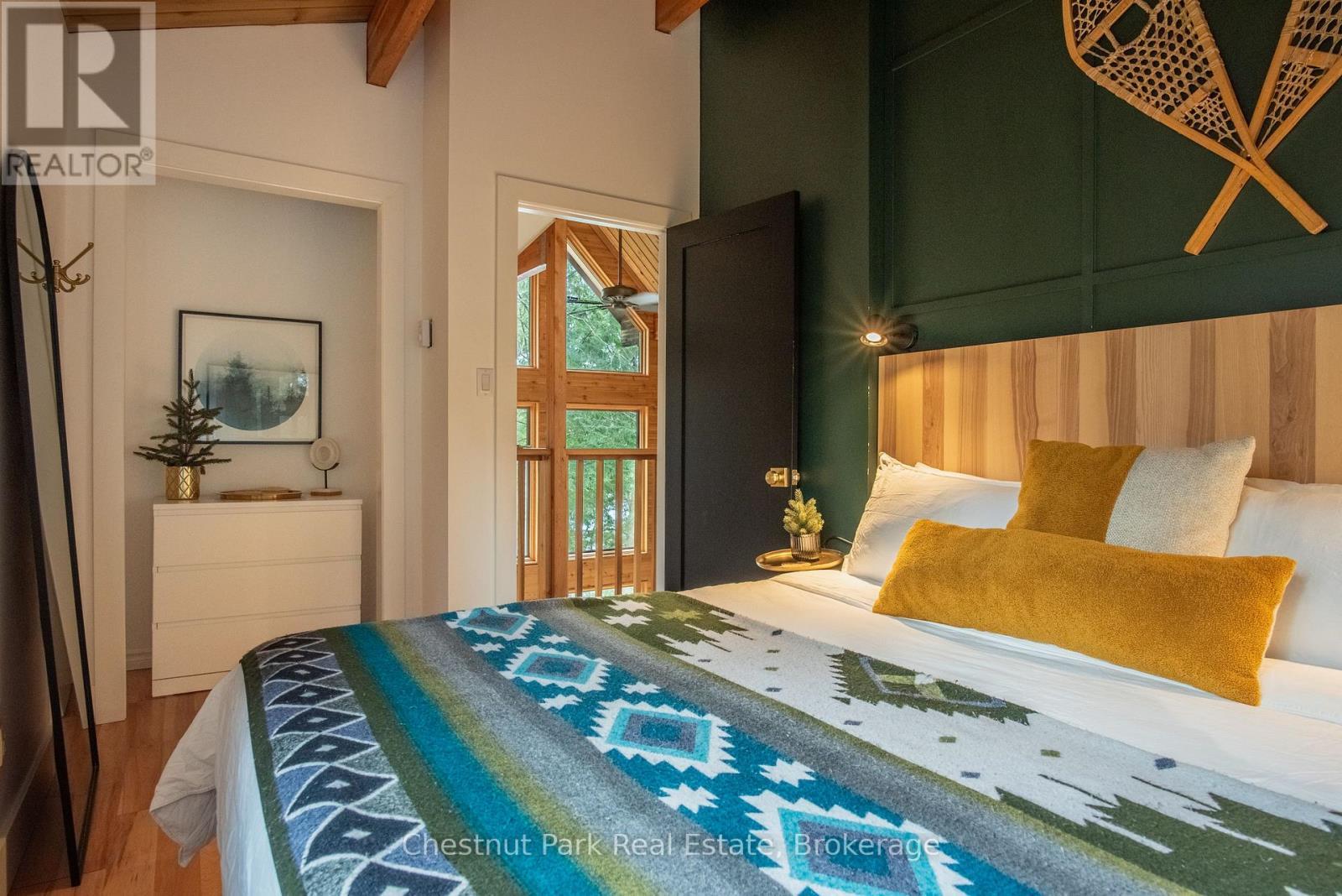 9 Jeffery Road, Parry Sound Remote Area (Lount), ON - Indoor Photo Showing Bedroom