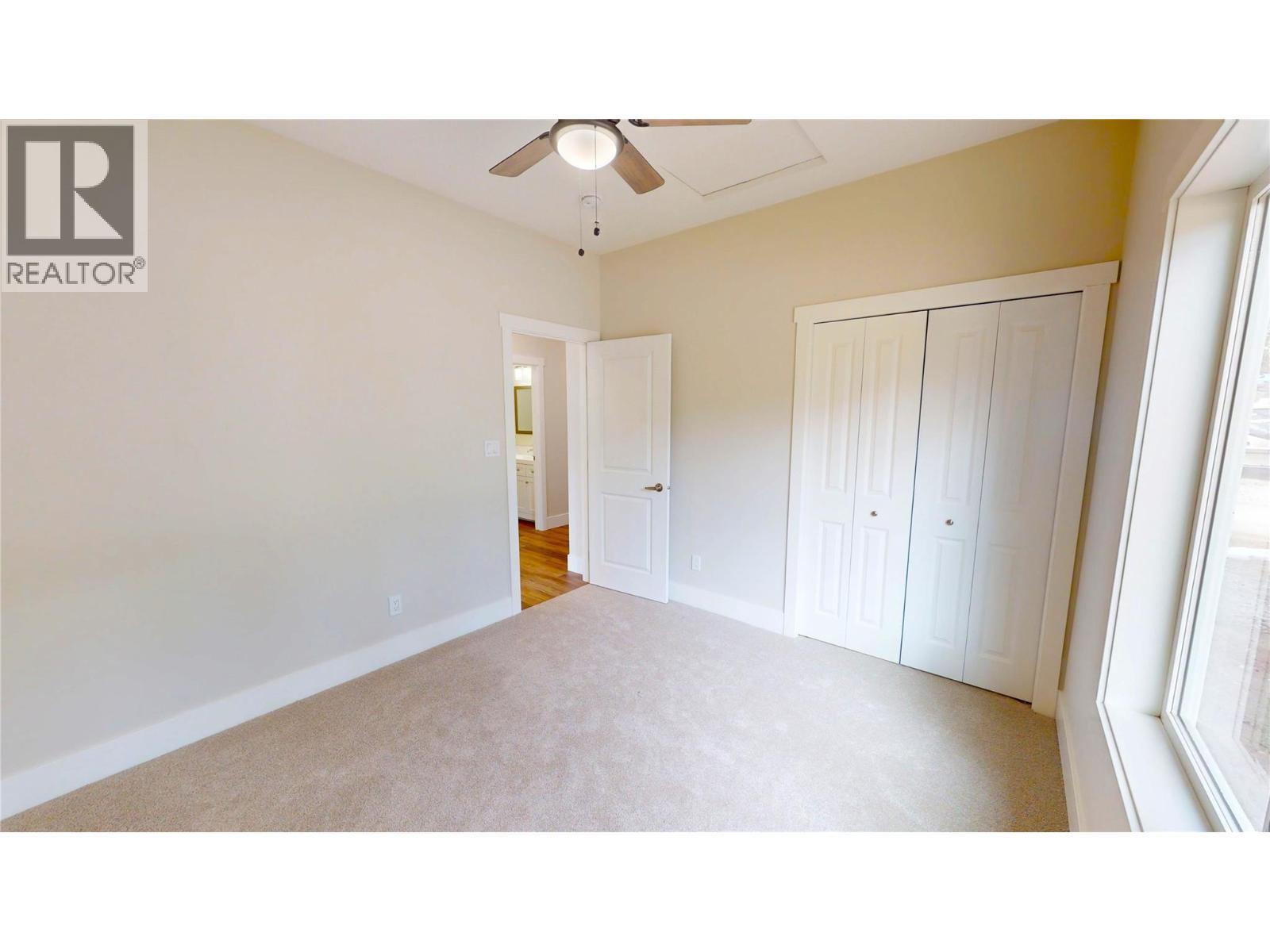 4868 Riverview Drive Unit# 118, Edgewater, BC - Indoor Photo Showing Other Room