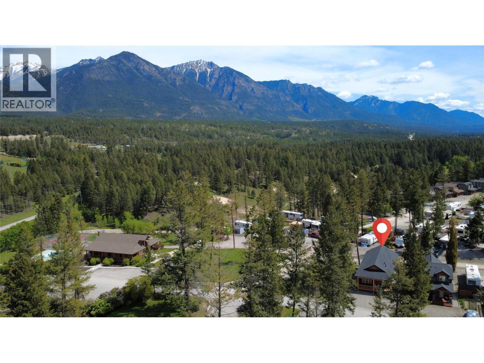 4868 Riverview Drive Unit# 118, Edgewater, BC - Outdoor With View