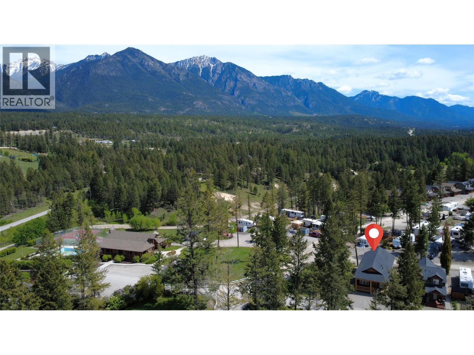 4868 Riverview Drive Unit# 118, Edgewater, BC - Outdoor With View