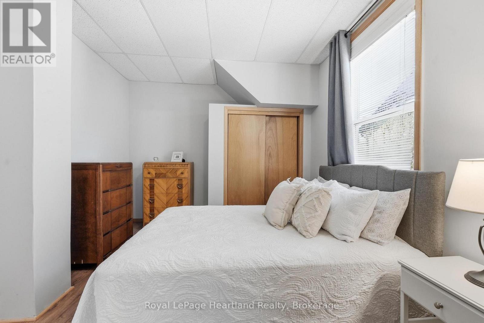 50 Church Street, Goderich (Goderich (Town)), ON - Indoor Photo Showing Bedroom