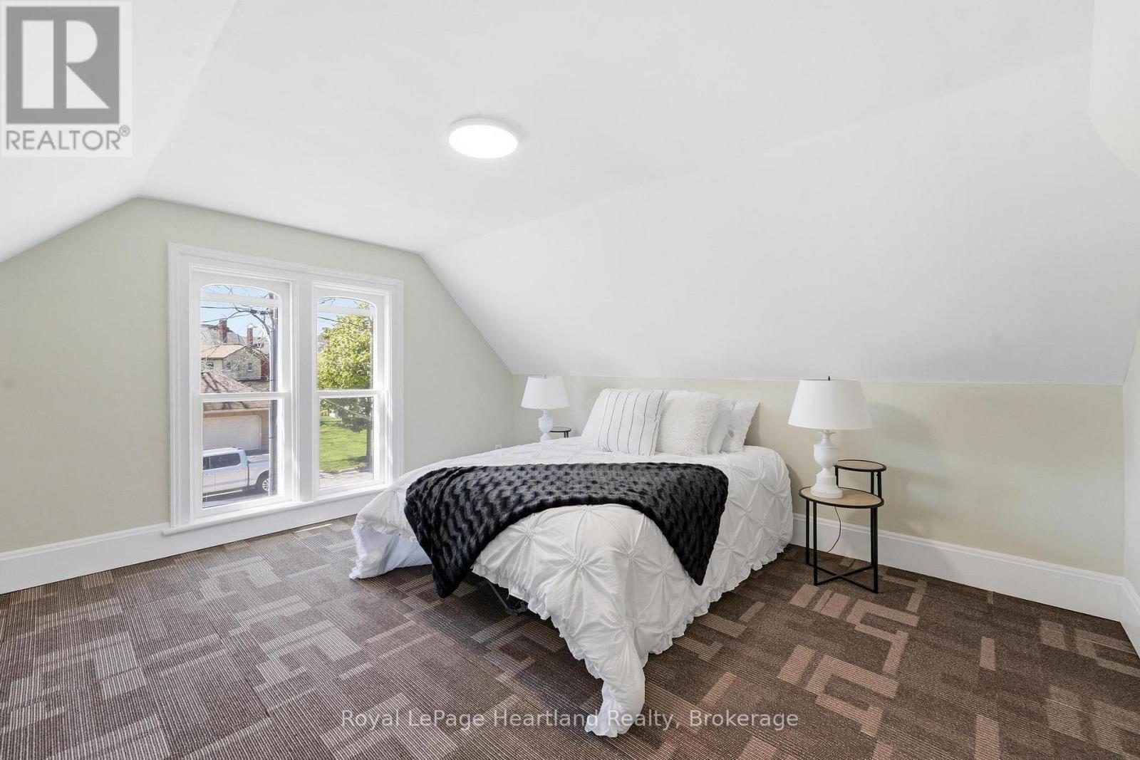 50 Church Street, Goderich (Goderich (Town)), ON - Indoor Photo Showing Bedroom