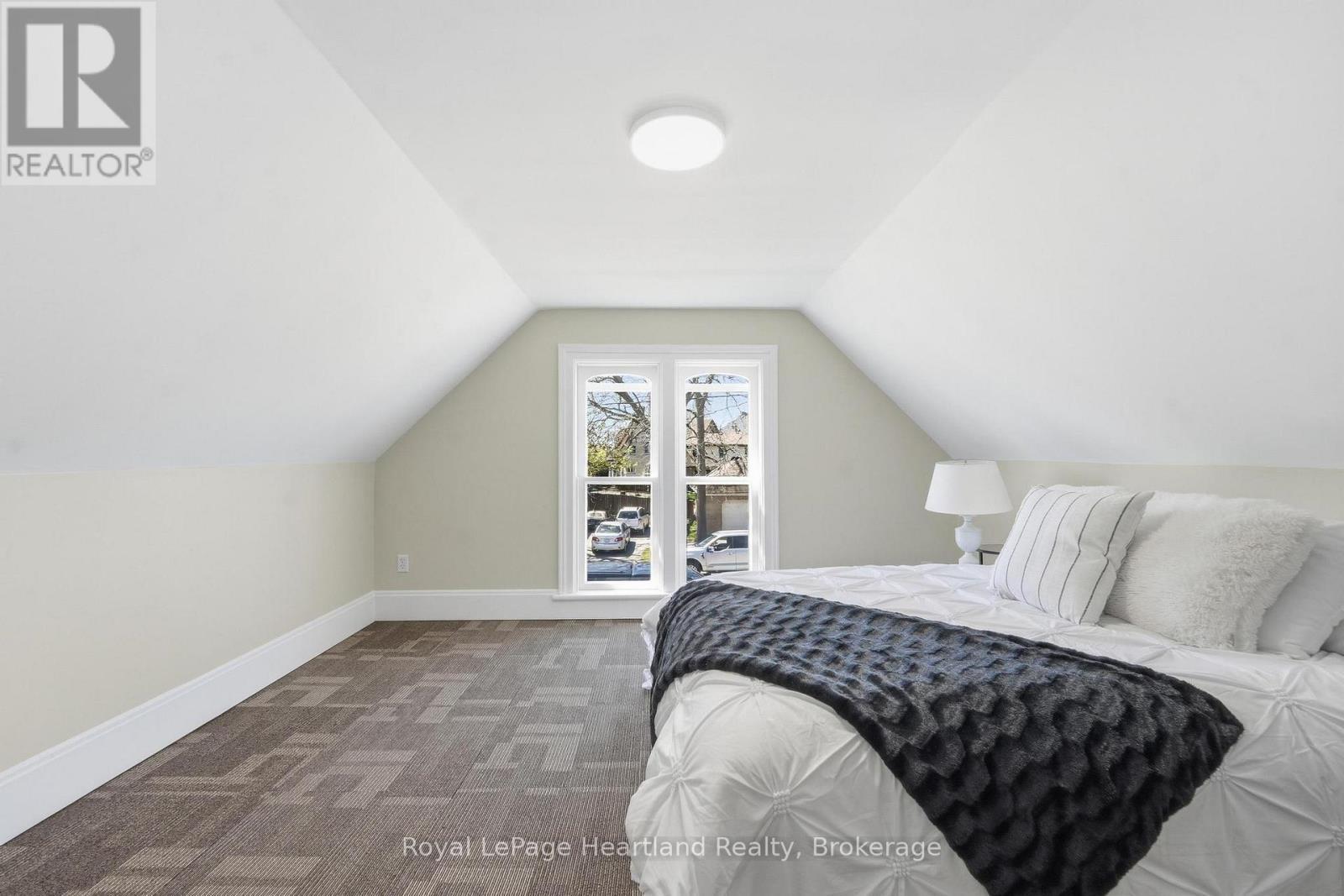 50 Church Street, Goderich (Goderich (Town)), ON - Indoor Photo Showing Bedroom