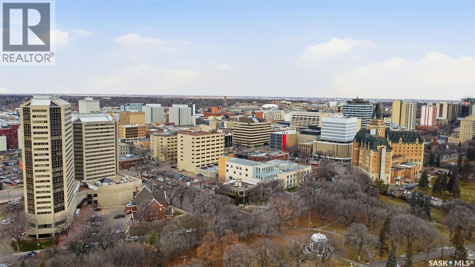 1080 424 Spadina Crescent E, Saskatoon, SK - Outdoor With View