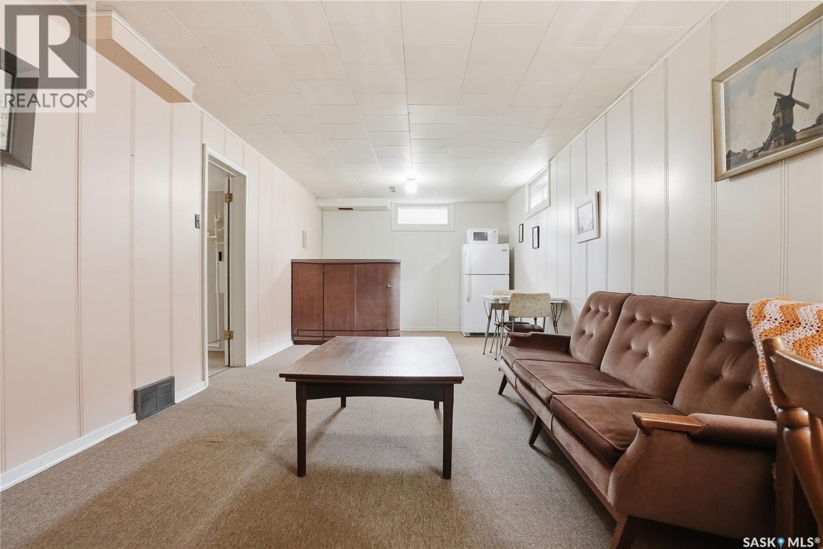 517 Copland Crescent, Saskatoon, SK - Indoor