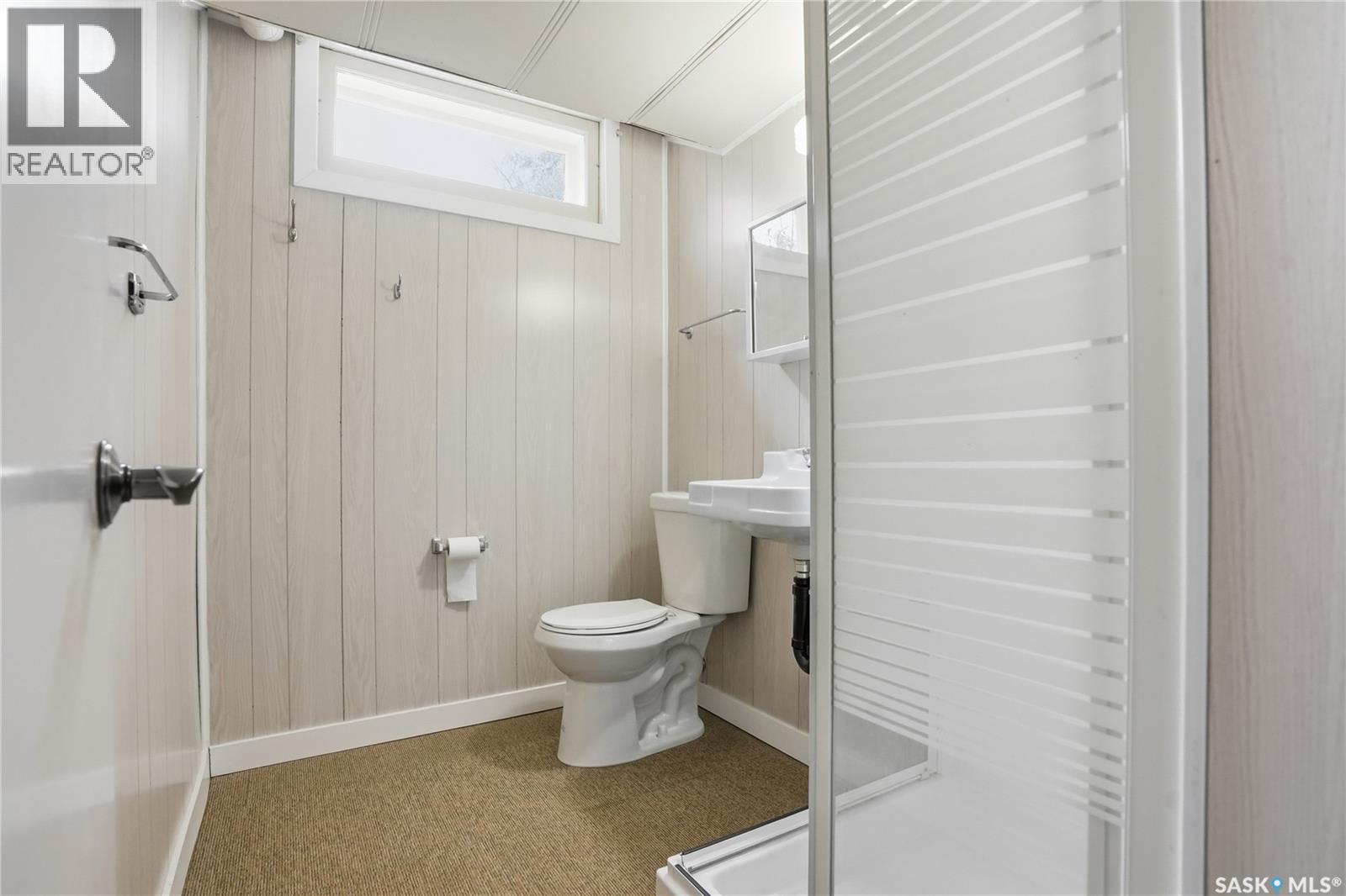 517 Copland Crescent, Saskatoon, SK - Indoor Photo Showing Bathroom