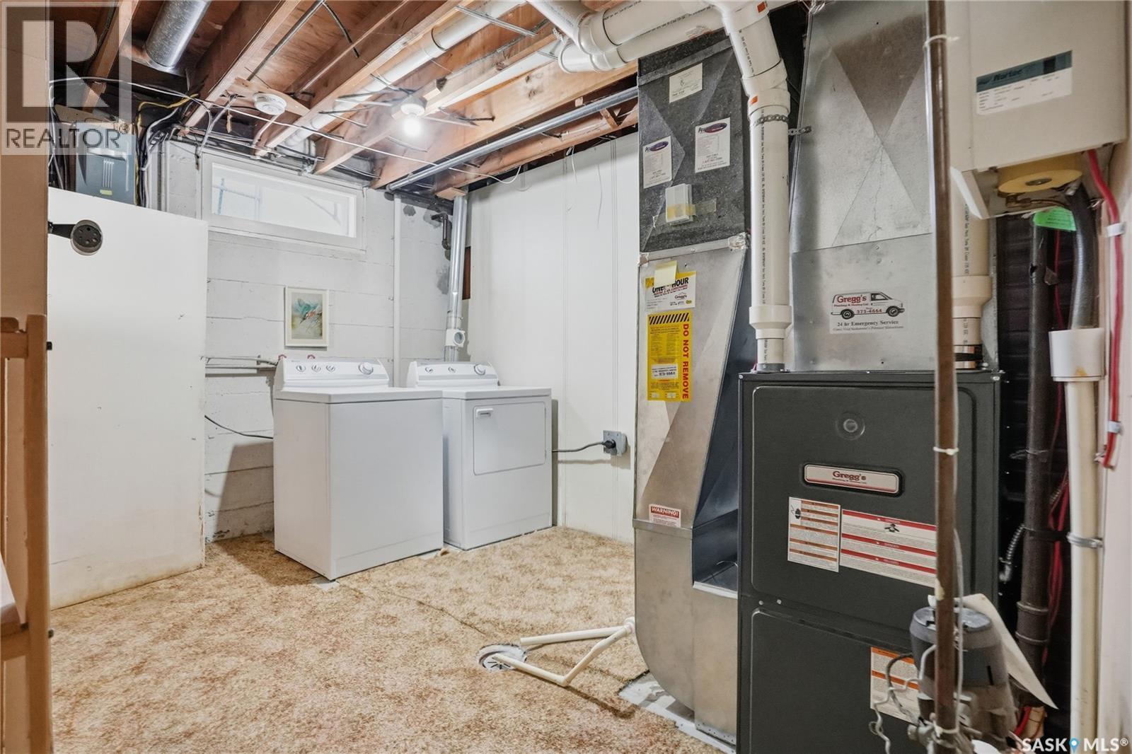517 Copland Crescent, Saskatoon, SK - Indoor Photo Showing Laundry Room