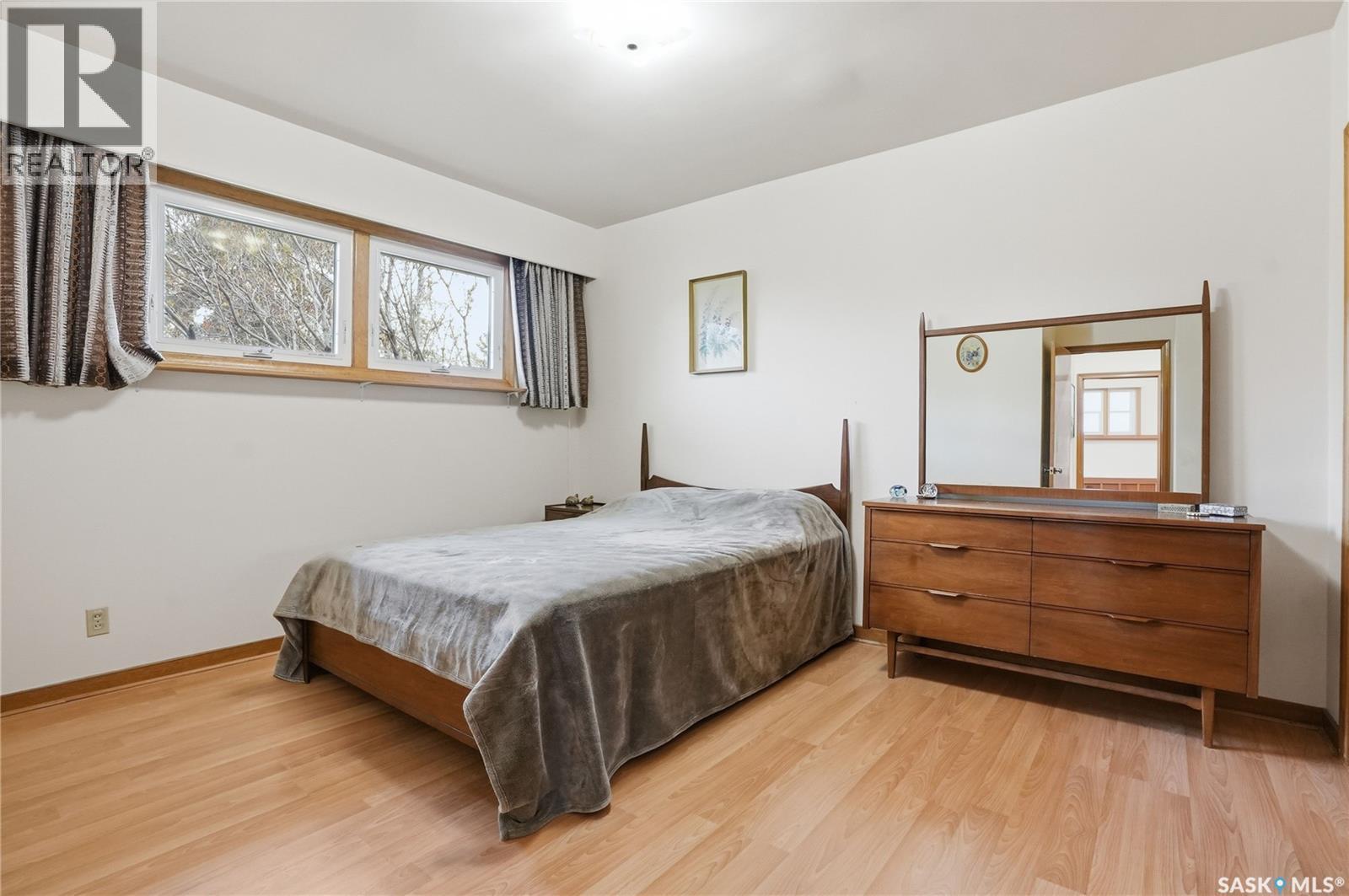 517 Copland Crescent, Saskatoon, SK - Indoor Photo Showing Bedroom