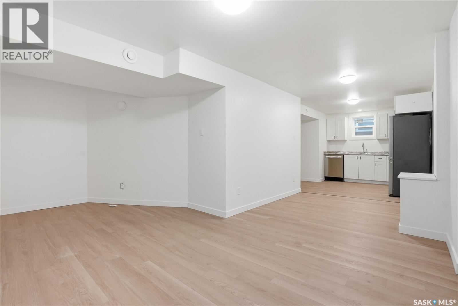 2201 Broadway Avenue, Saskatoon, SK - Indoor Photo Showing Other Room