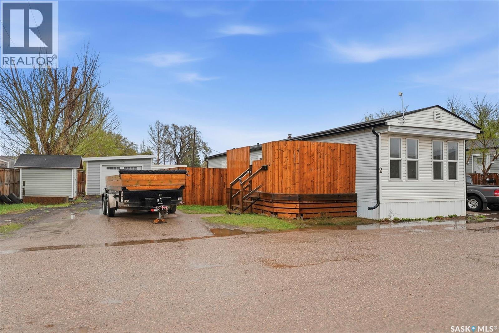 2 219 Grant Street, Saskatoon, SK
