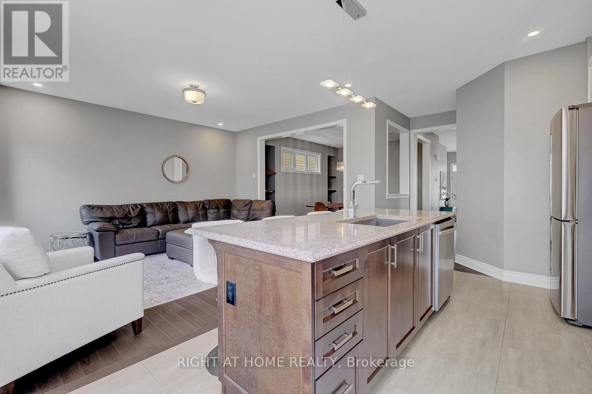 771 Devario Crescent, Ottawa, ON - Indoor Photo Showing Kitchen