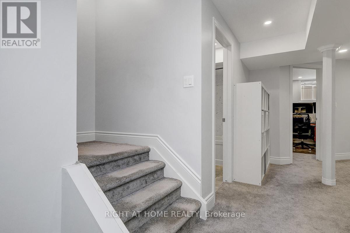 771 Devario Crescent, Ottawa, ON - Indoor Photo Showing Other Room