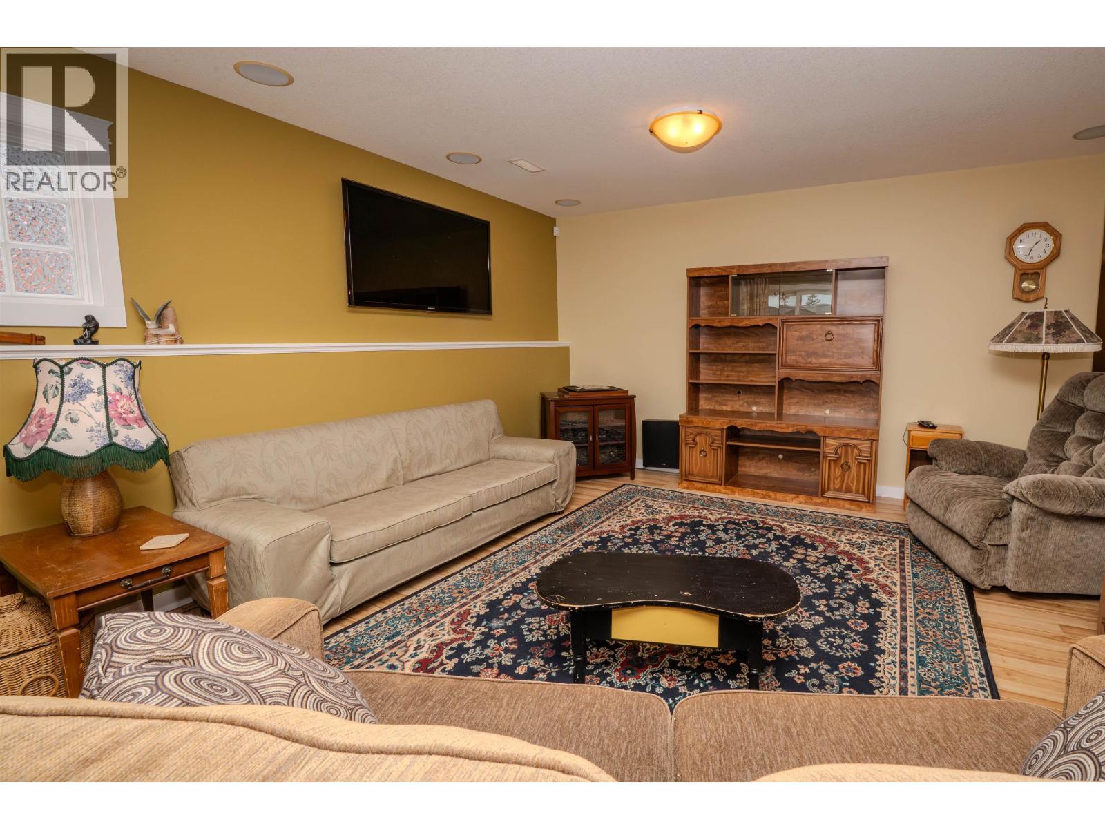 134 Eagle Crescent, Williams Lake, BC - Indoor Photo Showing Living Room