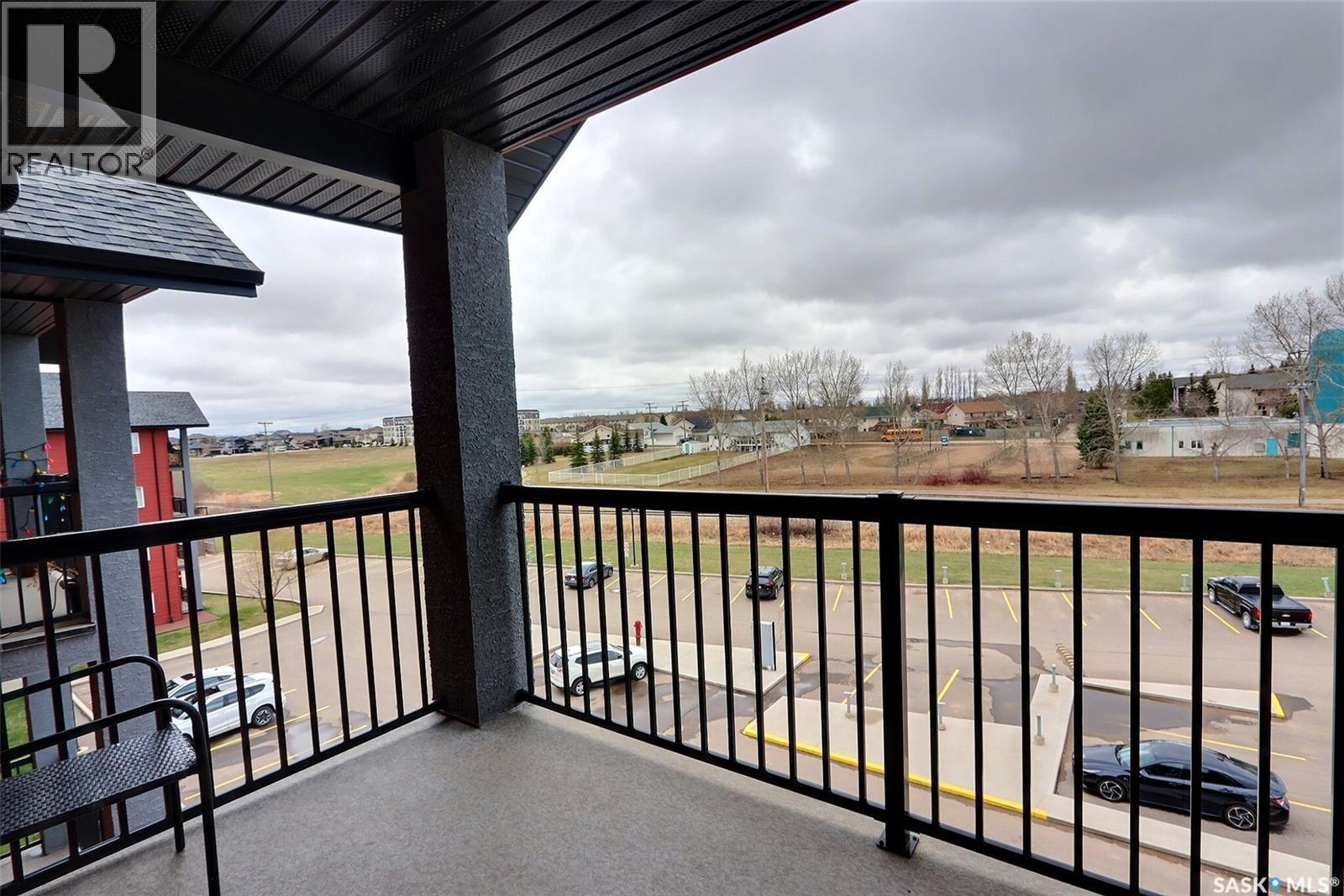 401 1501 15Th Street E, Prince Albert, SK - Outdoor With Balcony With Exterior