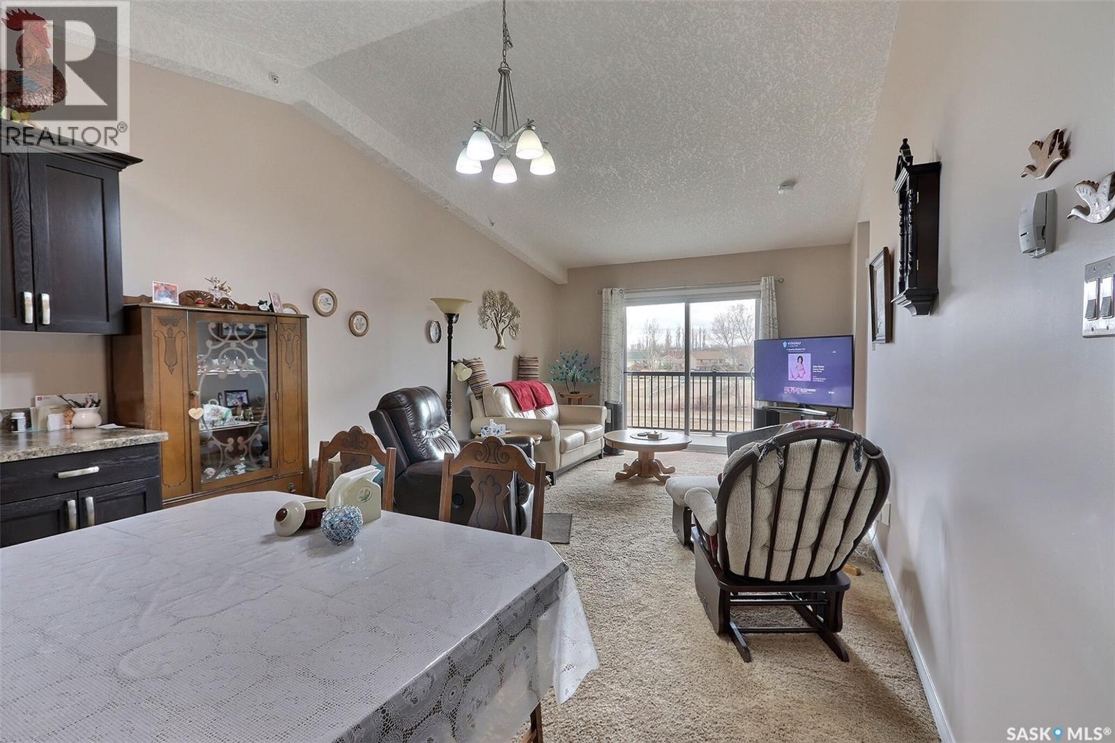 401 1501 15Th Street E, Prince Albert, SK - Indoor