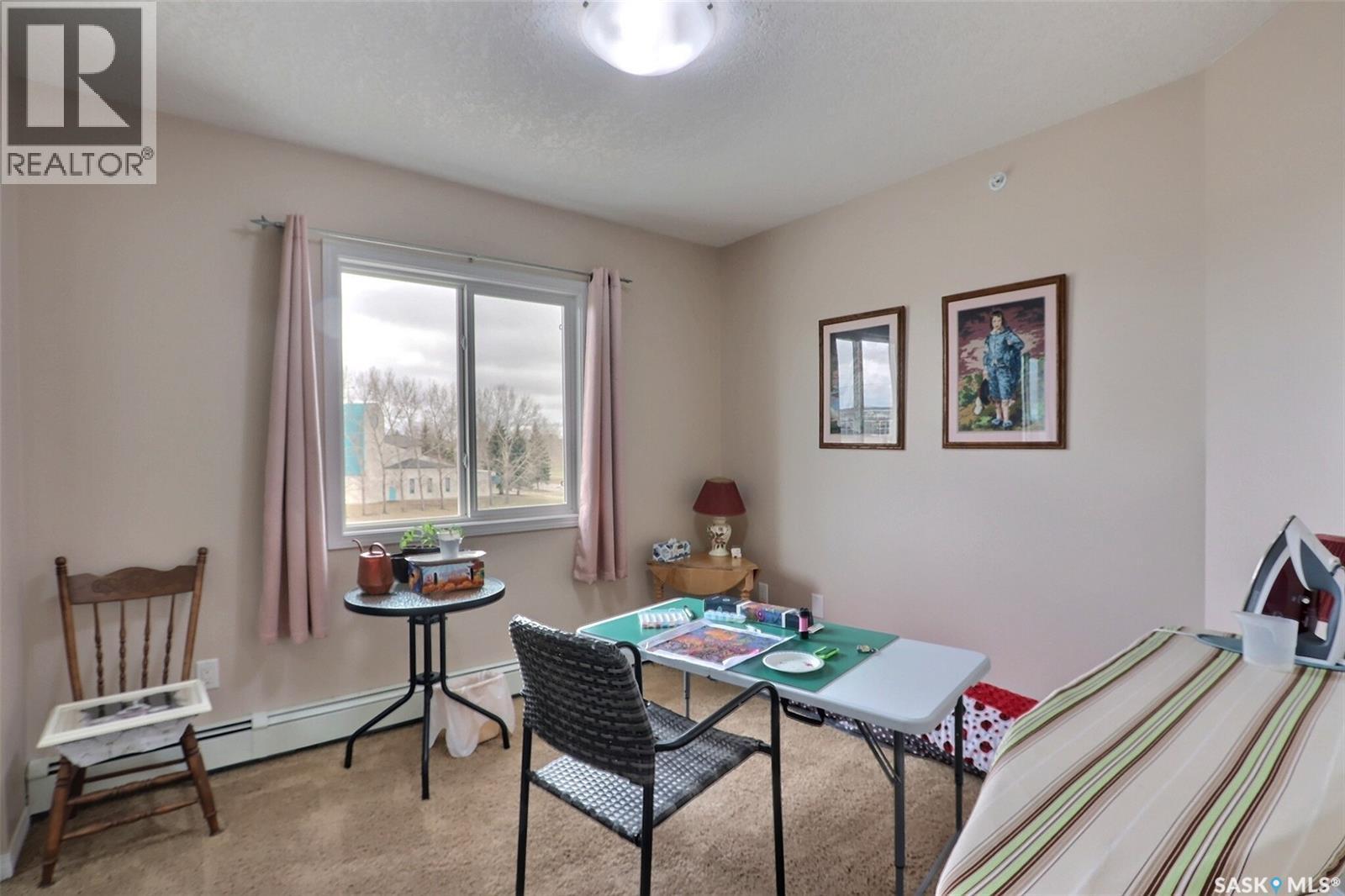 401 1501 15Th Street E, Prince Albert, SK - Indoor