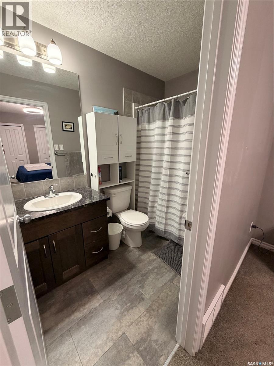 511 210 Rajput Way, Saskatoon, SK - Indoor Photo Showing Bathroom