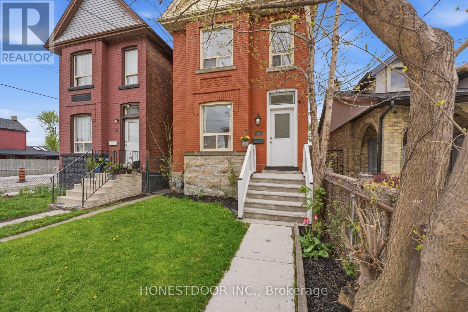 74 Tisdale Street N, Hamilton, ON - Outdoor