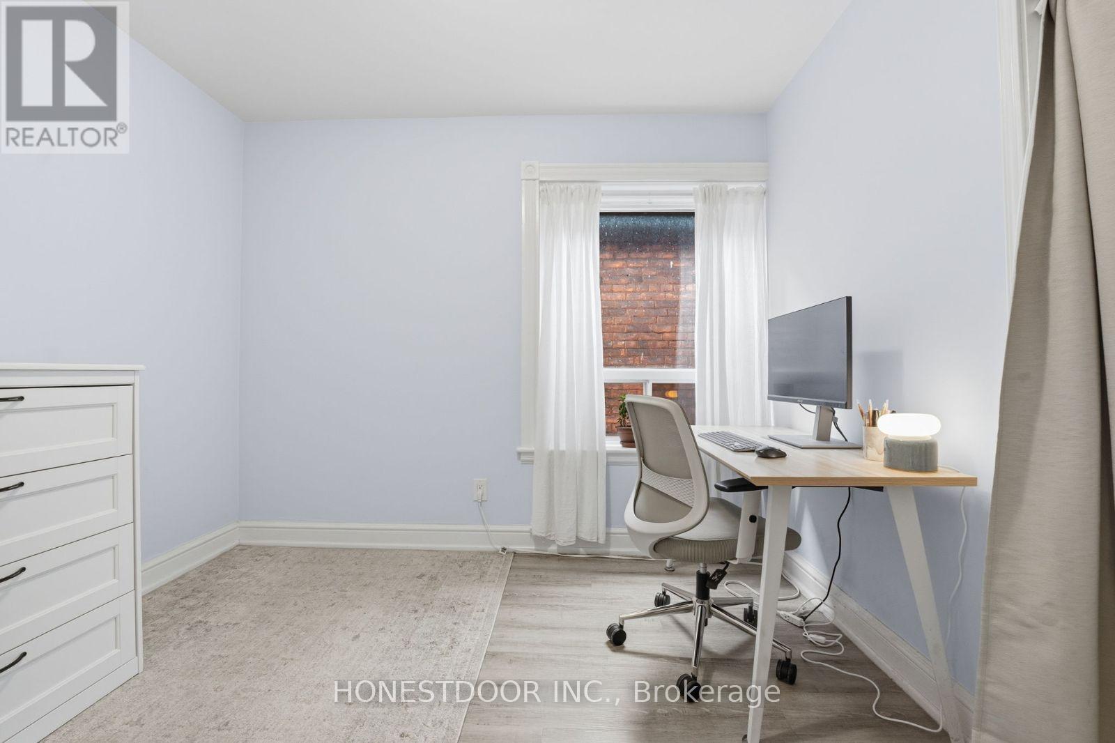 74 Tisdale Street N, Hamilton, ON - Indoor Photo Showing Office
