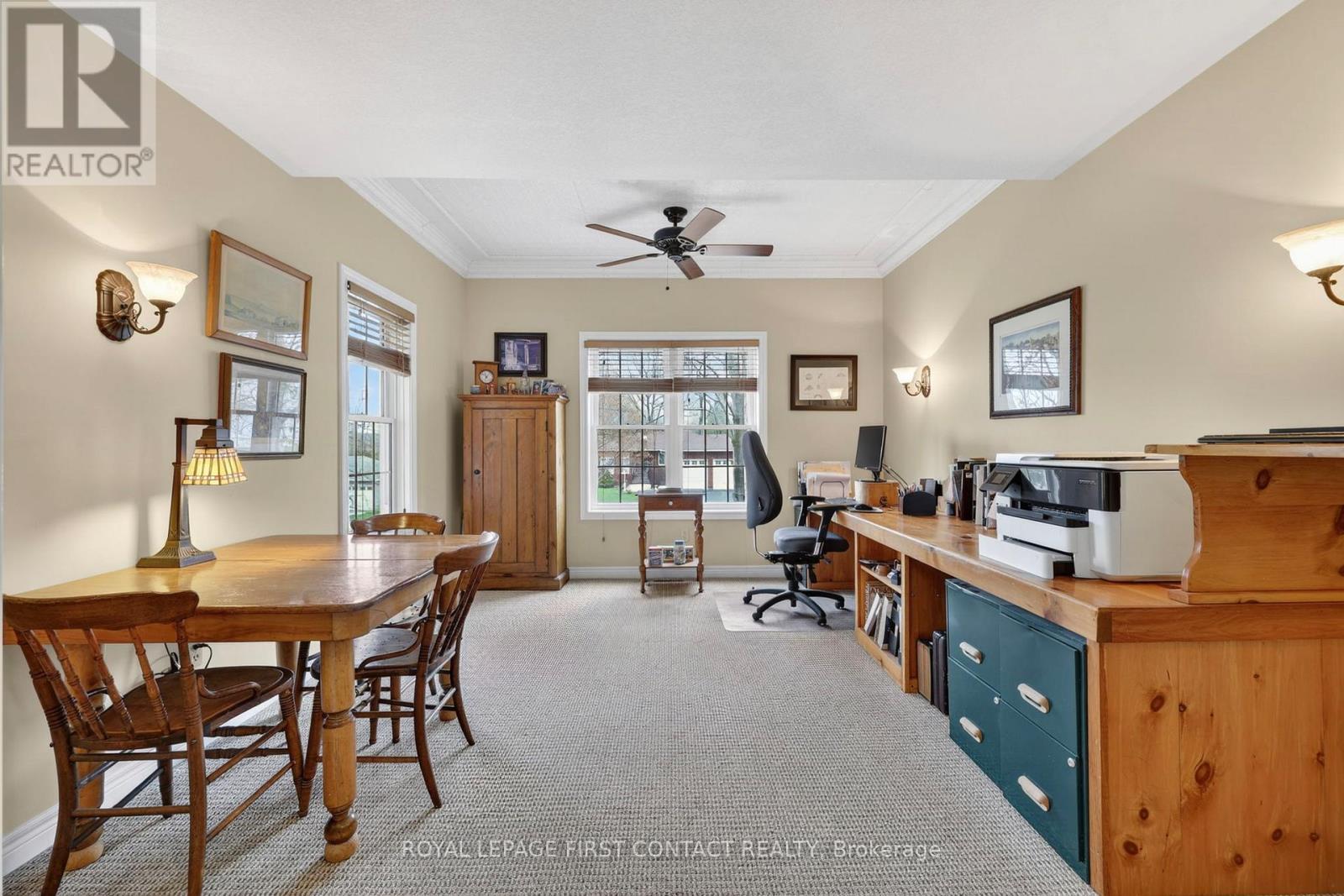 26 Paddy Dunn'S Circle, Springwater, ON - Indoor