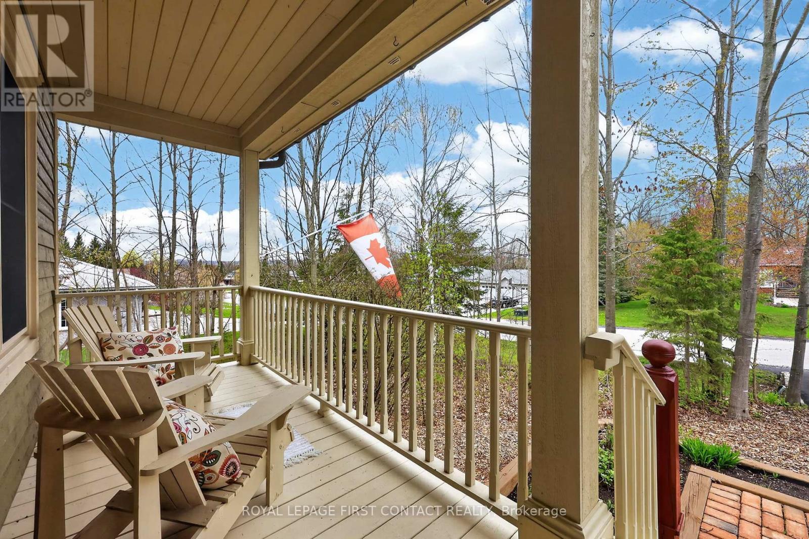 26 Paddy Dunn'S Circle, Springwater, ON - Outdoor With Deck Patio Veranda