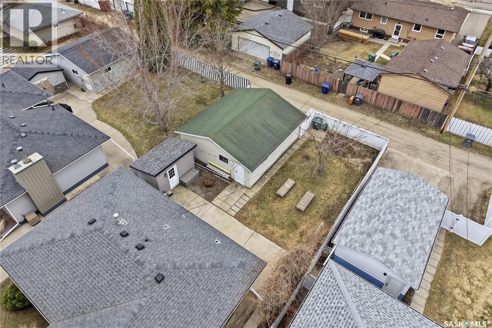 4 Dunning Crescent, Saskatoon, SK - Outdoor