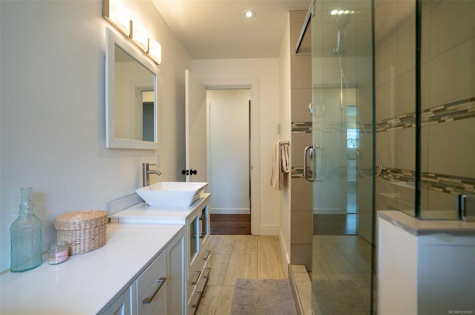 231 Otter St, Ucluelet, BC
