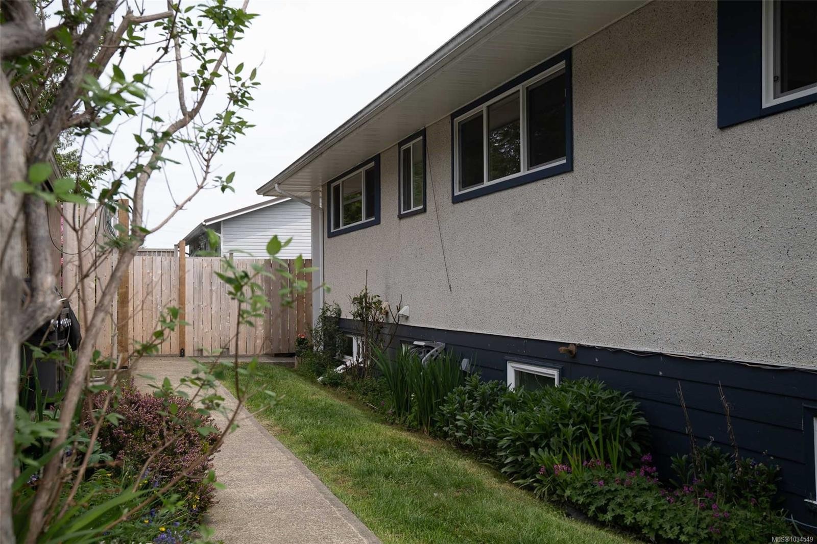 231 Otter St, Ucluelet, BC