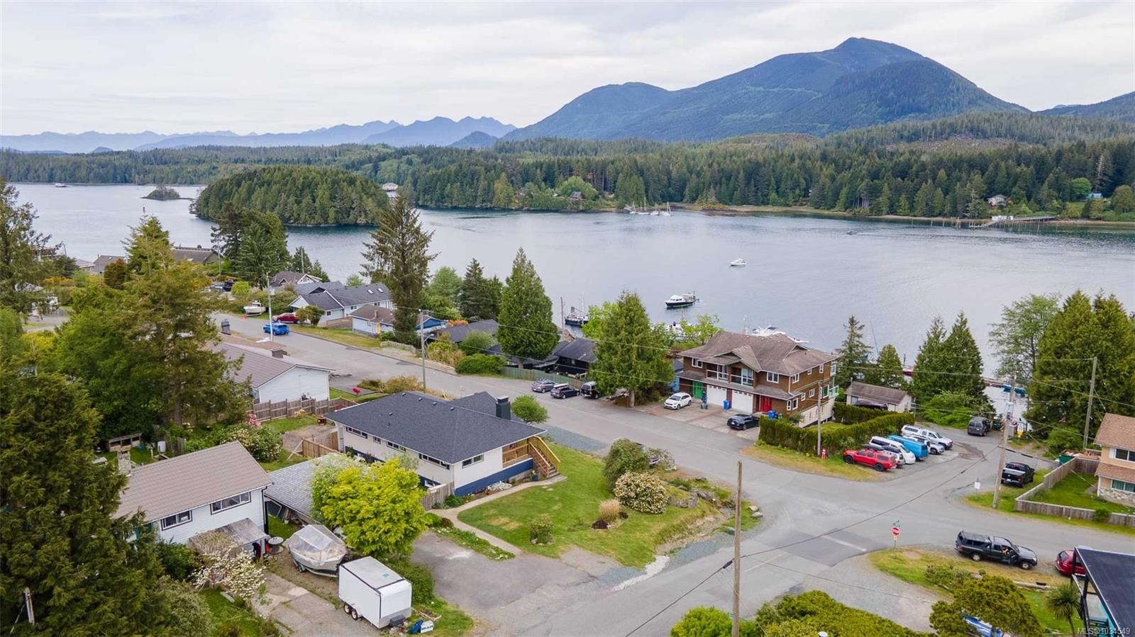 231 Otter St, Ucluelet, BC