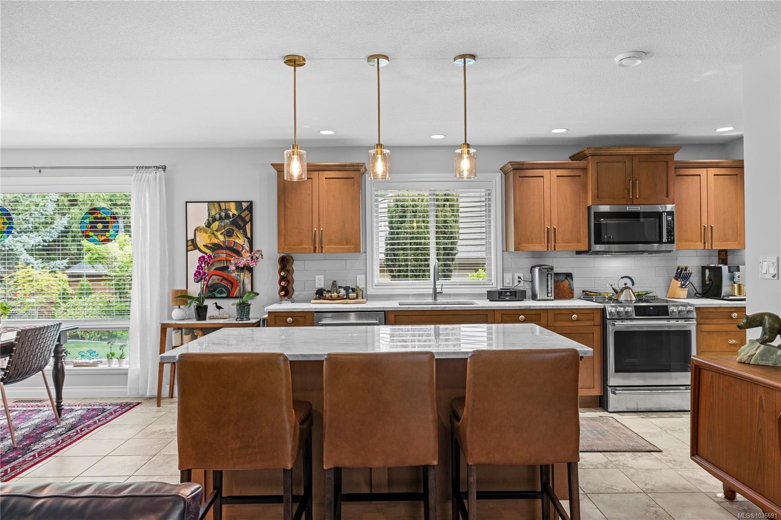 978 Cantebury Pl, Qualicum Beach, BC