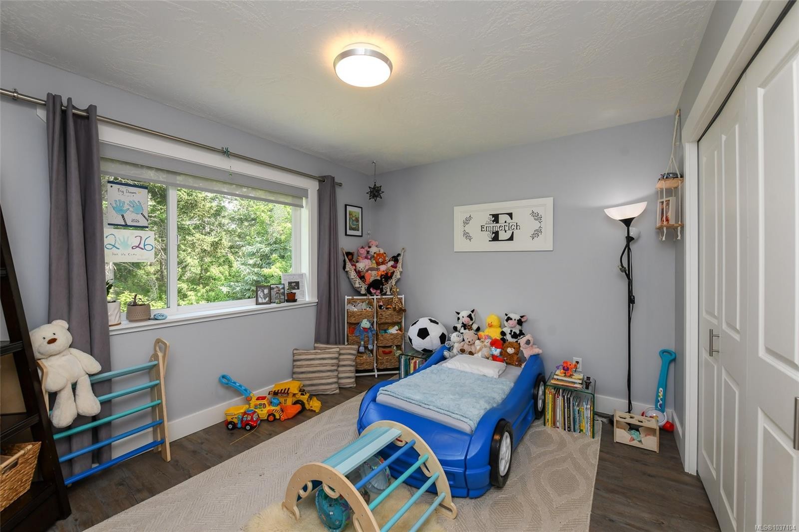 2126 Cypress Rd, Comox, BC