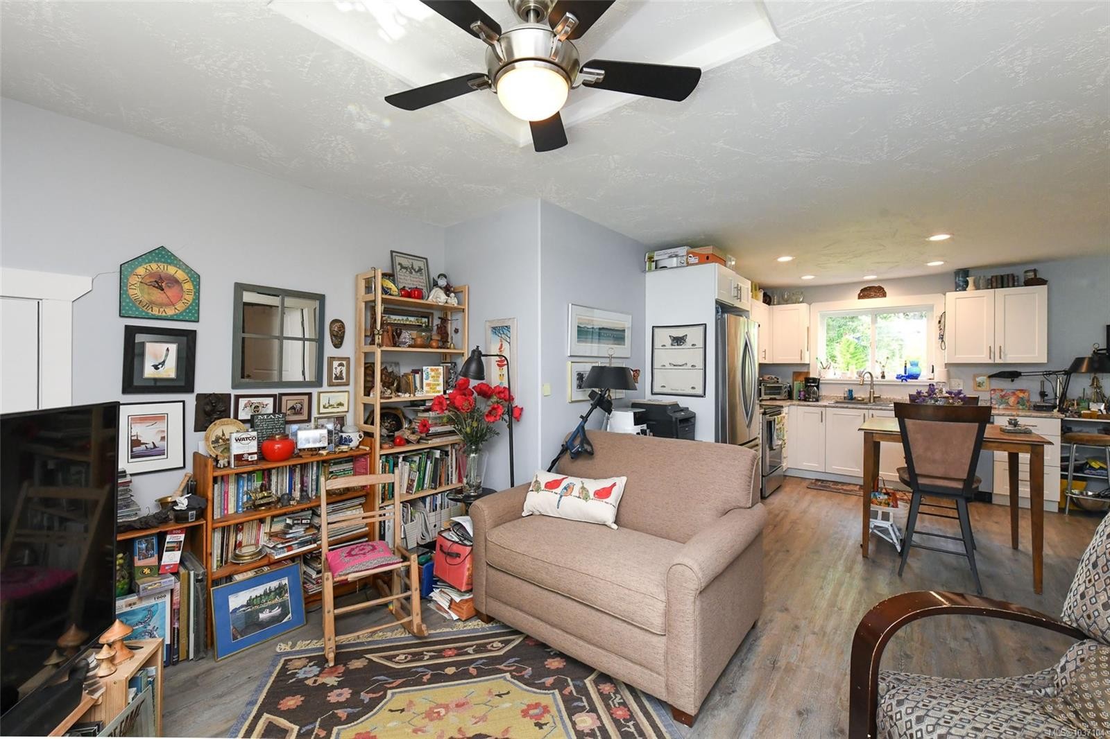 2126 Cypress Rd, Comox, BC