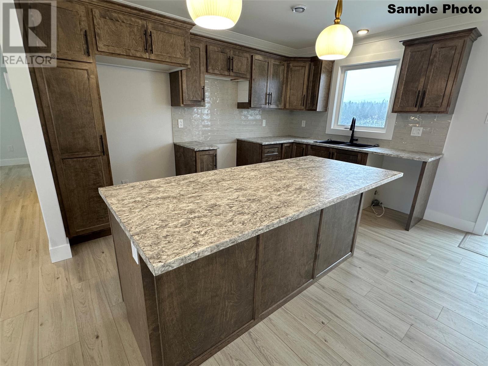 2 Knightsbridge Place, Paradise, NL - Indoor Photo Showing Kitchen