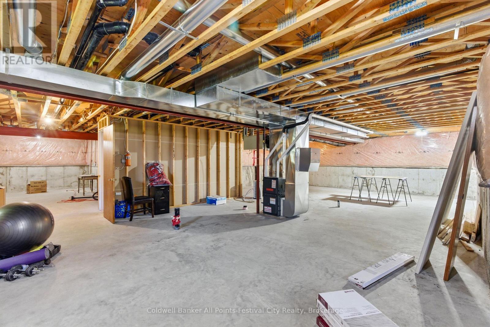 125 Picton Street E, Goderich (Goderich (Town)), ON - Indoor Photo Showing Basement
