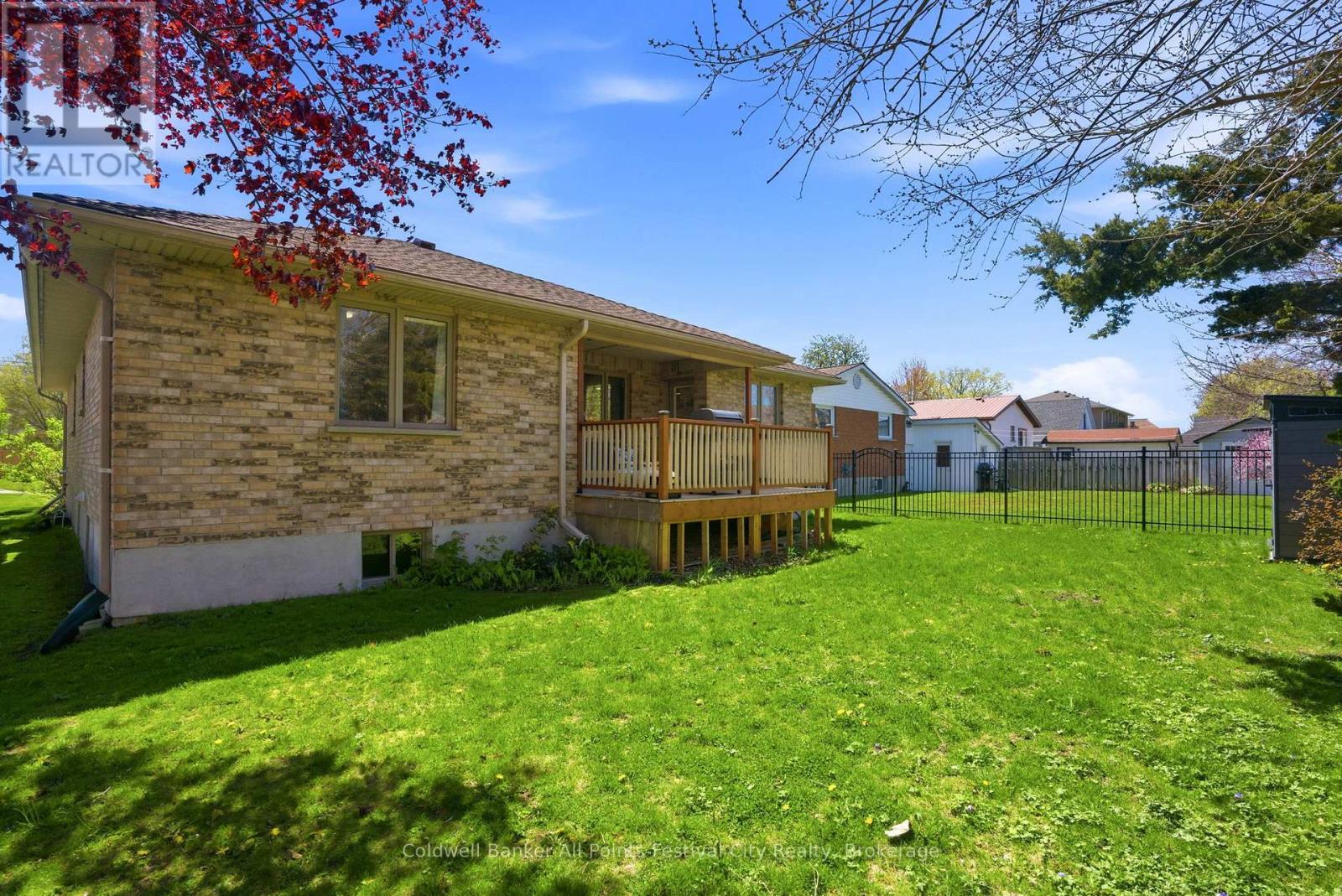 125 Picton Street E, Goderich (Goderich (Town)), ON - Outdoor With Deck Patio Veranda