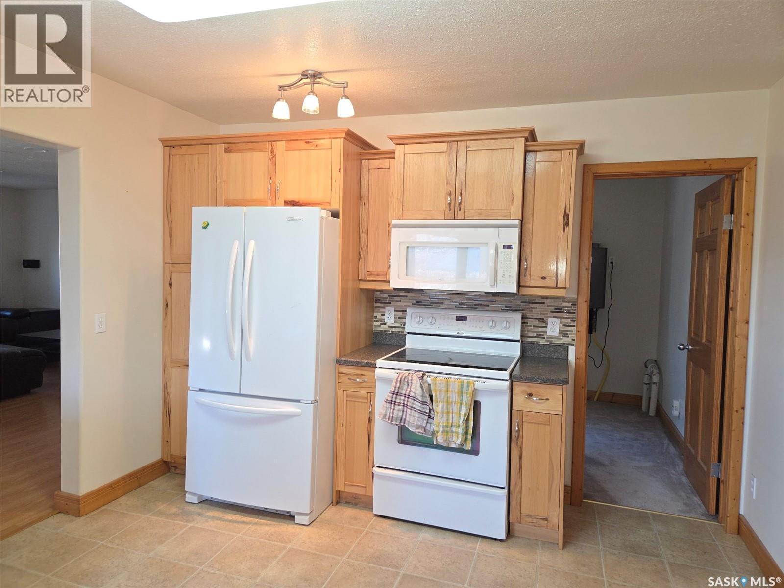 111 Centre Street, St.Benedict, SK - Indoor Photo Showing Kitchen