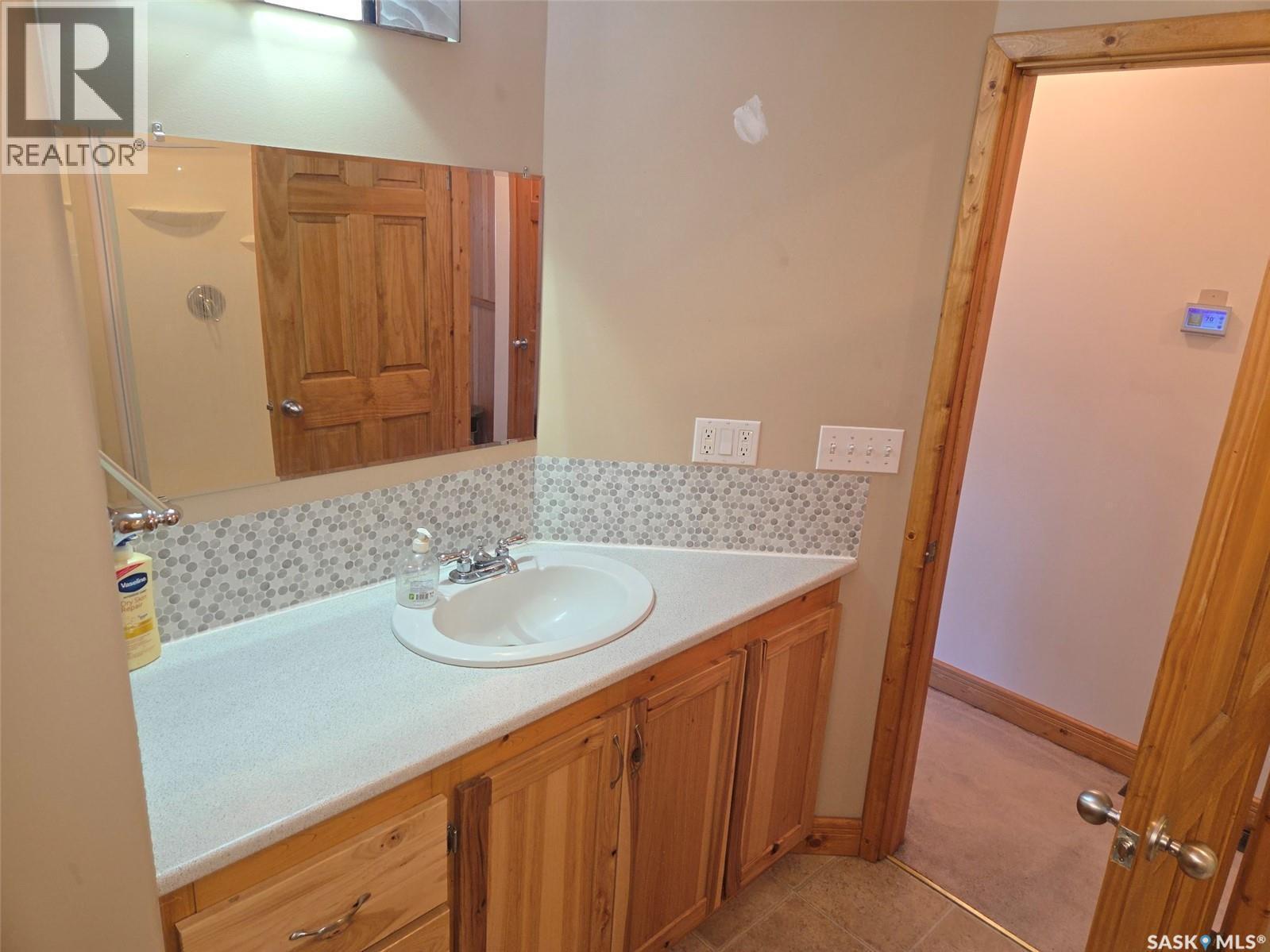 111 Centre Street, St.Benedict, SK - Indoor Photo Showing Bathroom