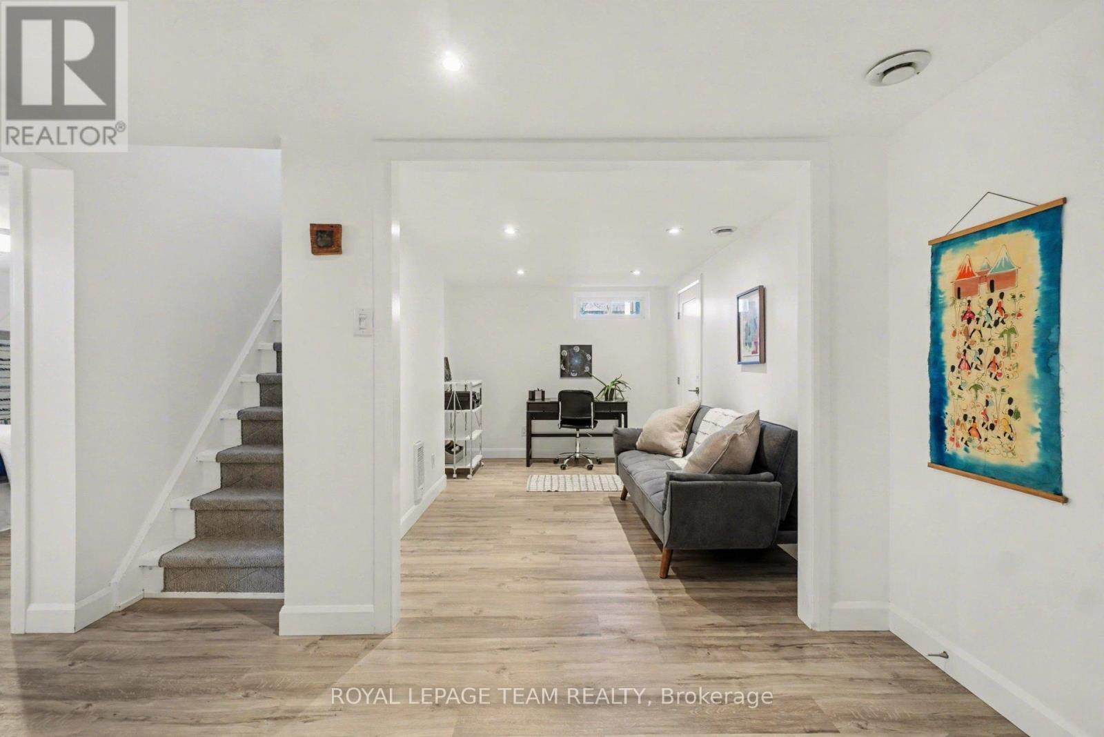 2149 Dublin Avenue, Ottawa, ON - Indoor Photo Showing Other Room