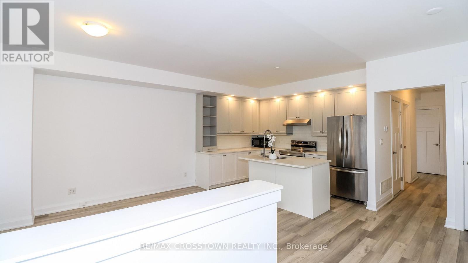 3 Julia Crescent, Midland, ON - Indoor Photo Showing Kitchen With Stainless Steel Kitchen With Double Sink