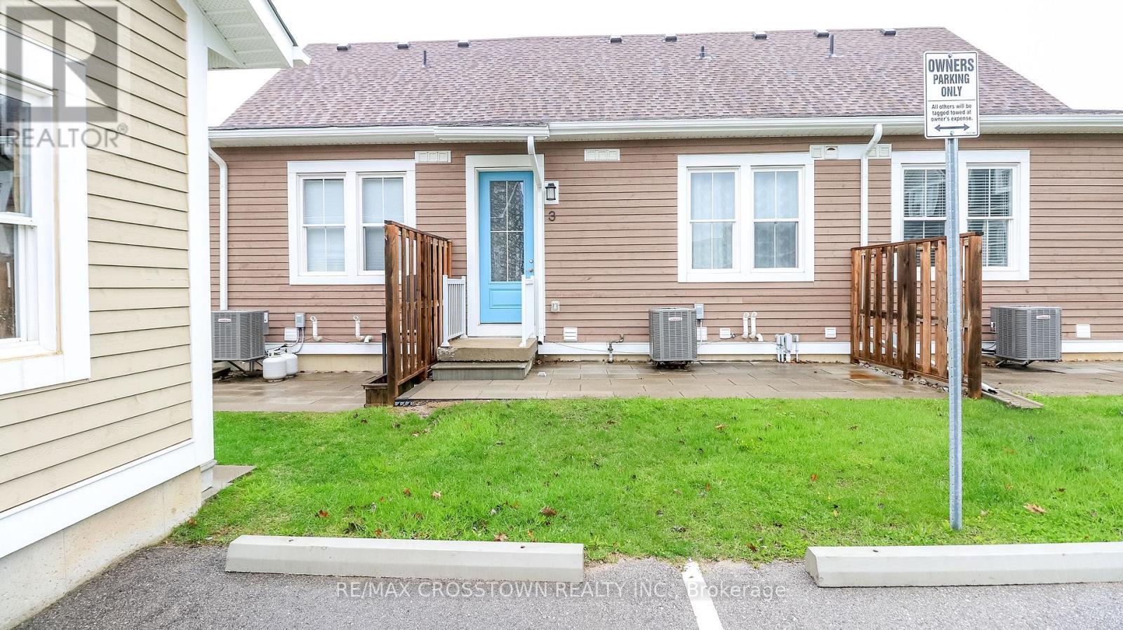 3 Julia Crescent, Midland, ON - Outdoor