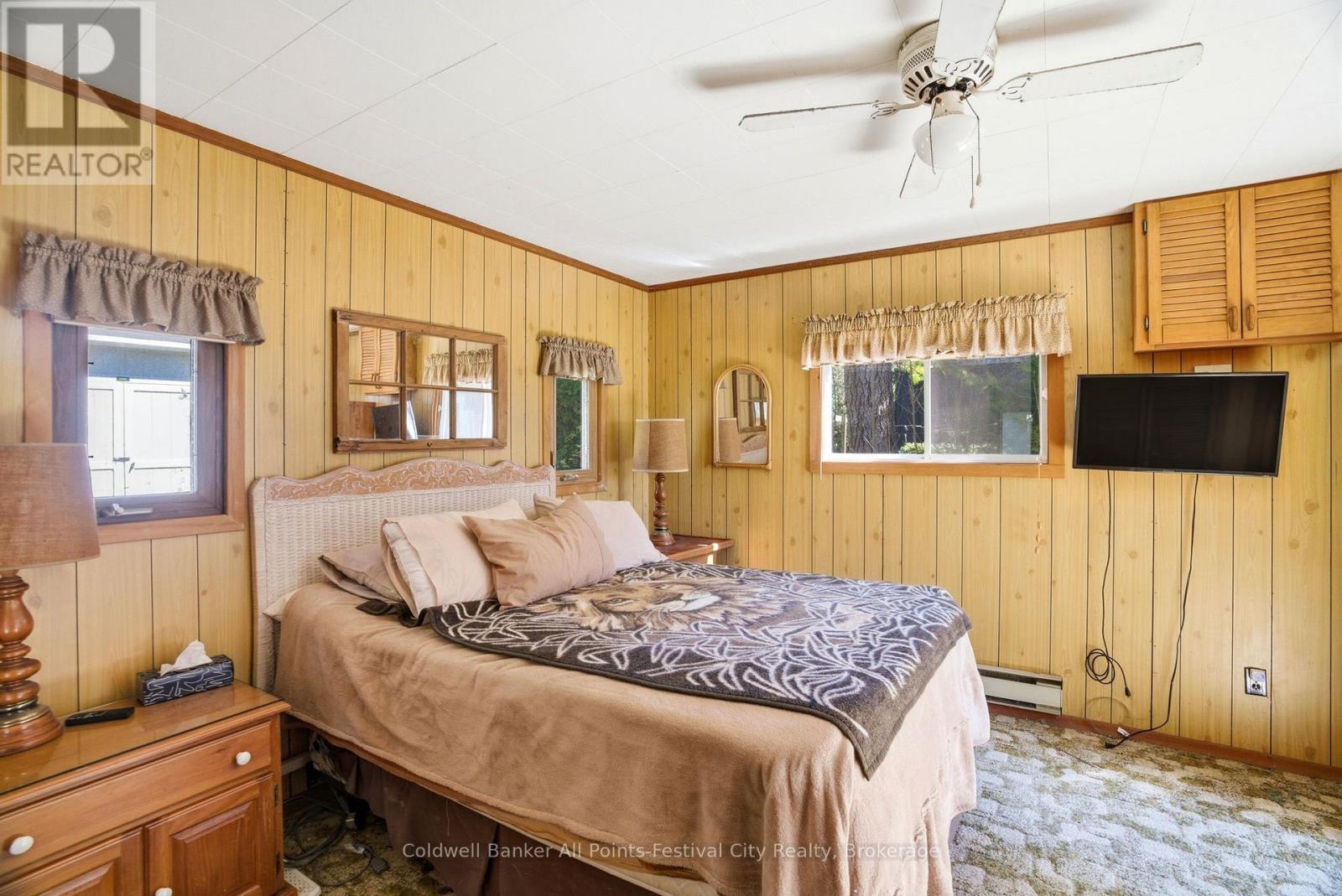 79257 Fuller Drive, Central Huron (Goderich), ON - Indoor Photo Showing Bedroom