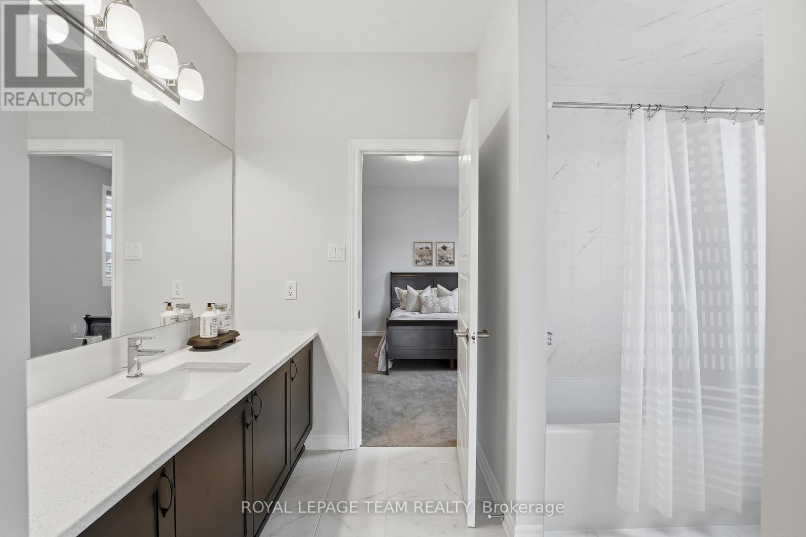 643 Rye Grass Way, Ottawa, ON - Indoor Photo Showing Bathroom