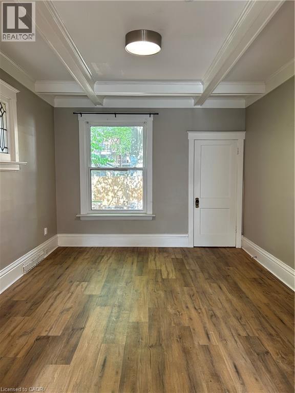 62 Barnesdale Avenue S, Hamilton, ON - Indoor Photo Showing Other Room