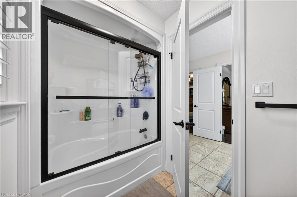 245 Joseph Schoerg Crescent, Kitchener, ON - Indoor