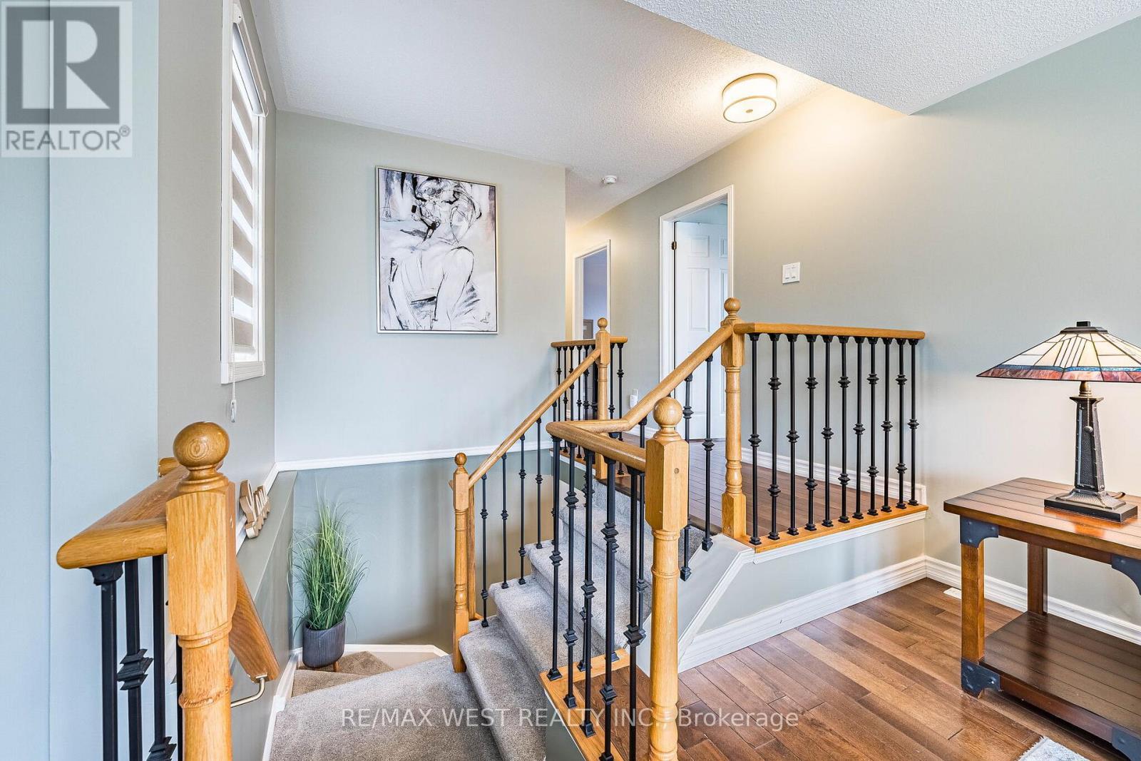 5 Moir Crescent, Barrie, ON - Indoor Photo Showing Other Room