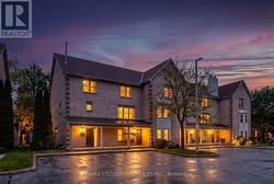 8 - 119 D'AMBROSIO DRIVE Barrie, ON L4N 7R7