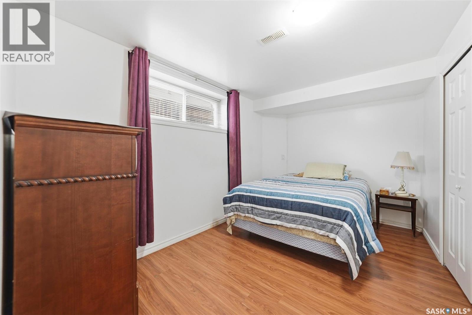 519 Rempel Manor, Saskatoon, SK - Indoor Photo Showing Bedroom
